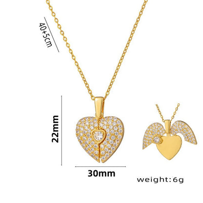 Women's Heart Opening And Closing Necklace Wings Pendant