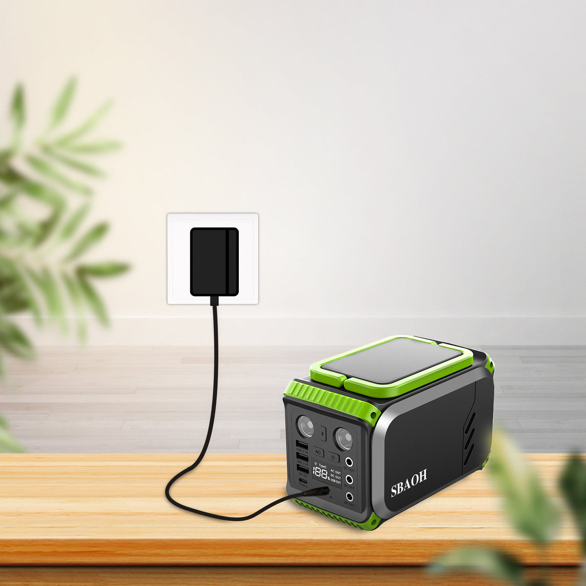 110V Camping Power Station 200 W Solar Generator