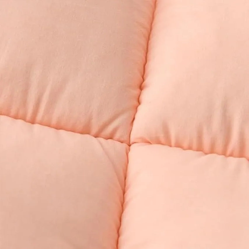 Mattress With Checkered Three-dimensional Edges