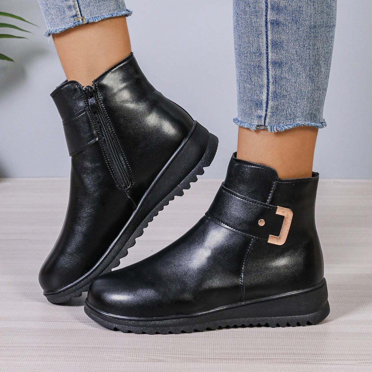 Women's Winter Fleece Boots With Side Zipper