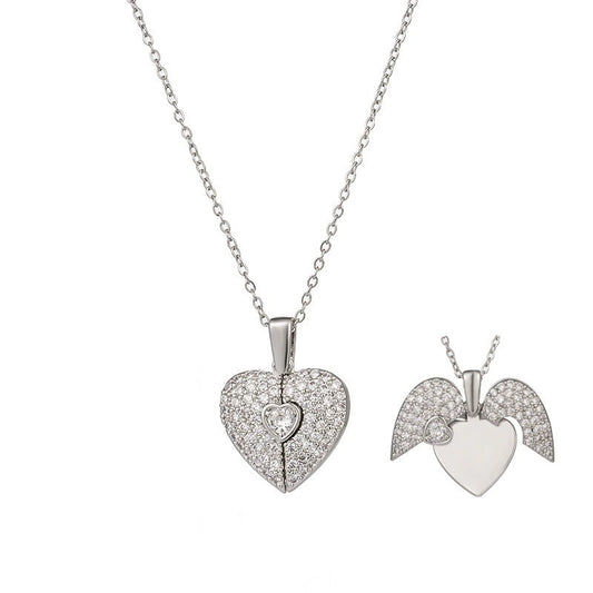 Women's Heart Opening And Closing Necklace Wings Pendant